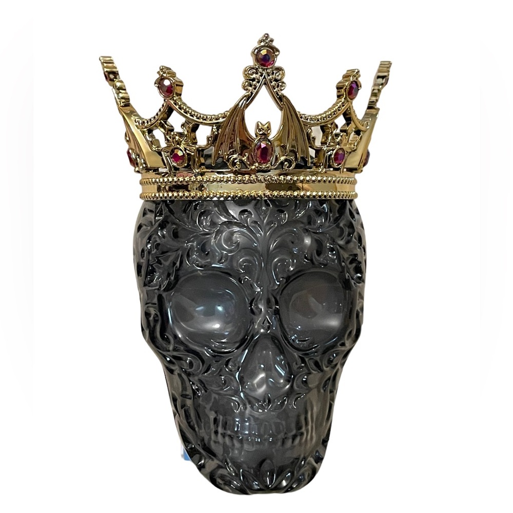 Bath & Body Works Halloween Crowned Skull 24/7 Nightlight Wallflower WallPlug In